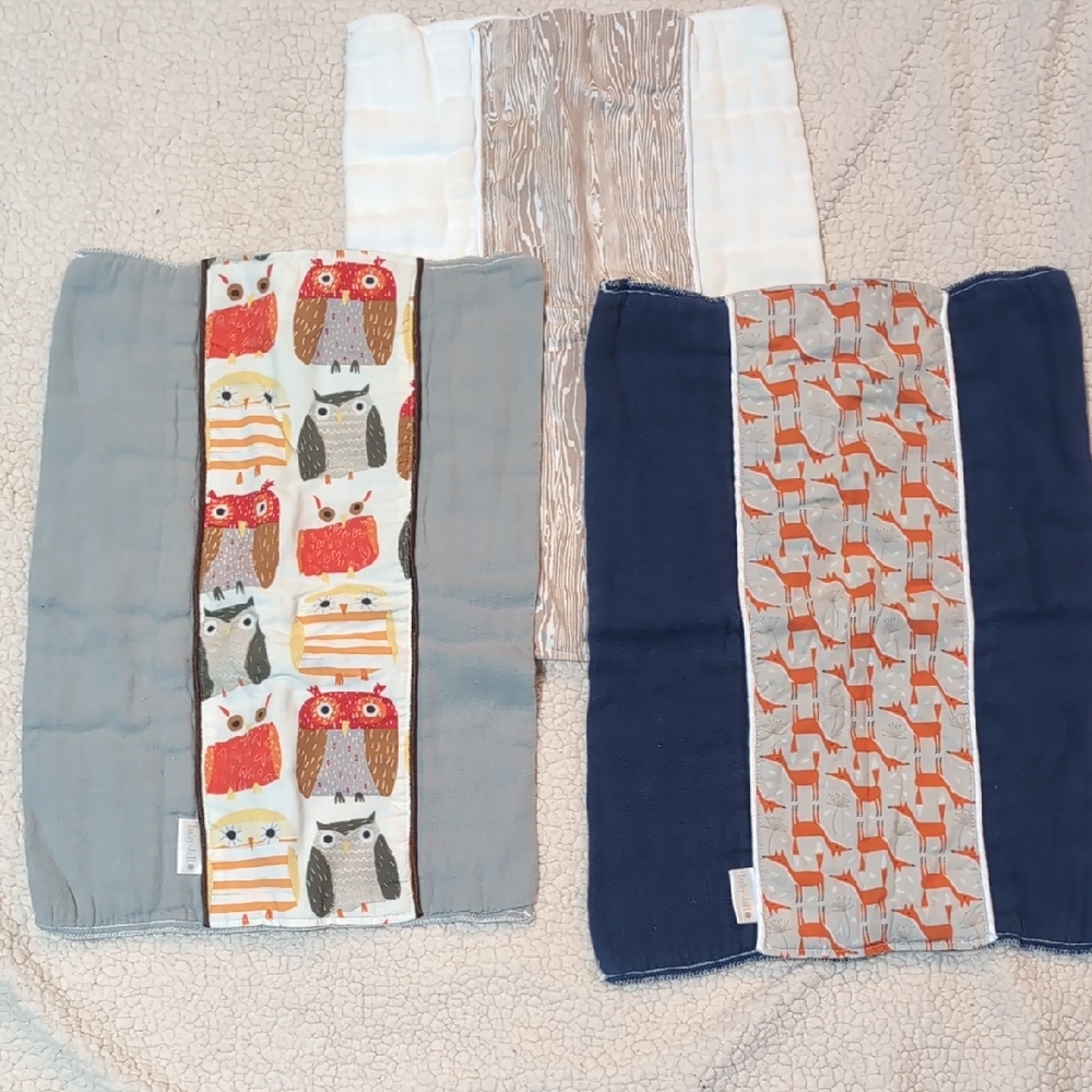 Charming Gray and Blue Bibs for Stylish Mealtime